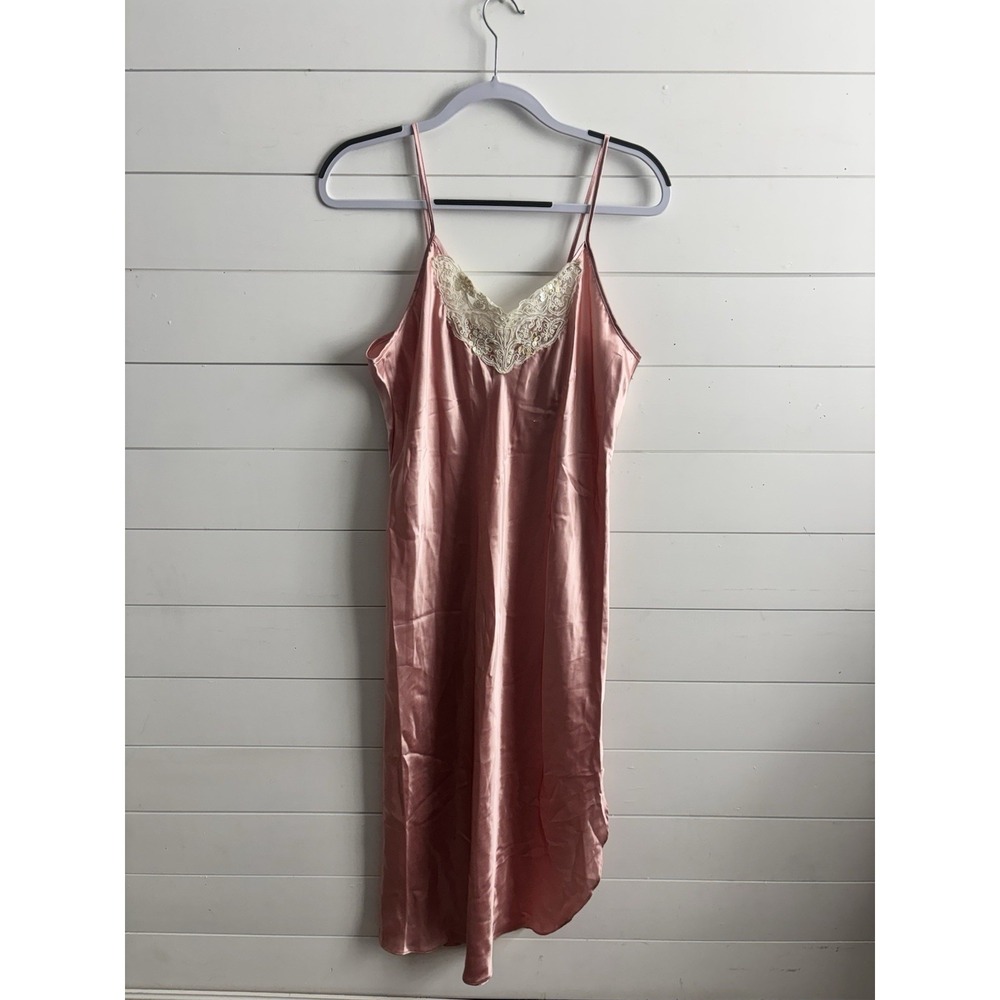 Vintage Nightgown Light Pink Size Medium Inner Most